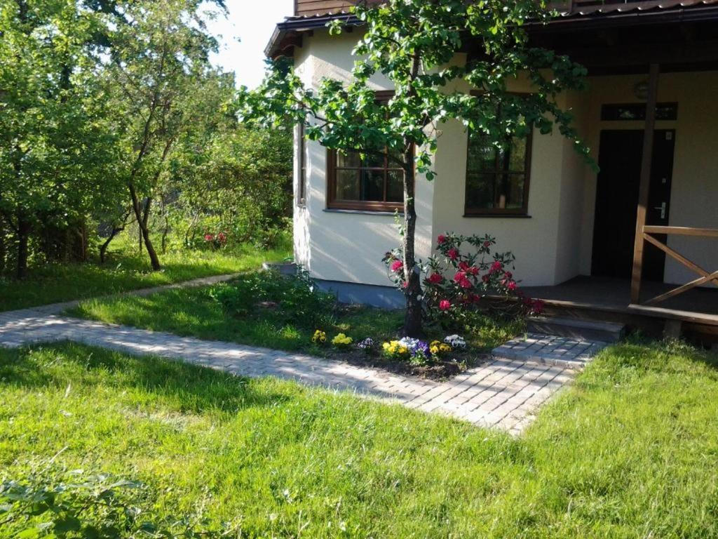 Boutigue City House With Terrace And Garden Free Parking Рига Экстерьер фото
